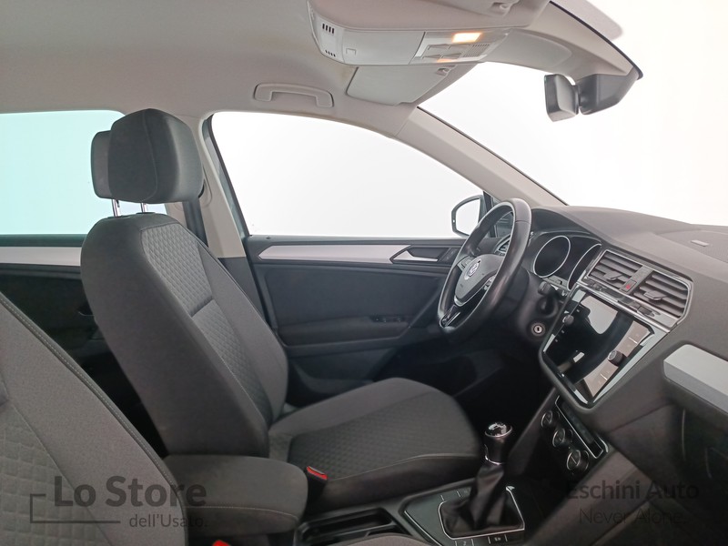 11 - Volkswagen Tiguan 2.0 tdi business 150cv