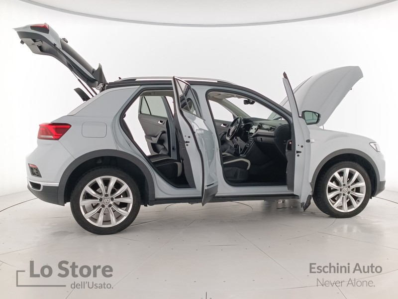 9 - Volkswagen T-Roc 1.6 tdi advanced