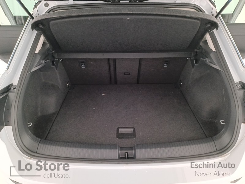 25 - Volkswagen T-Roc 1.6 tdi advanced