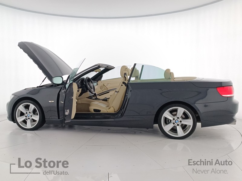 9 - BMW Serie 3 320d cabrio eletta