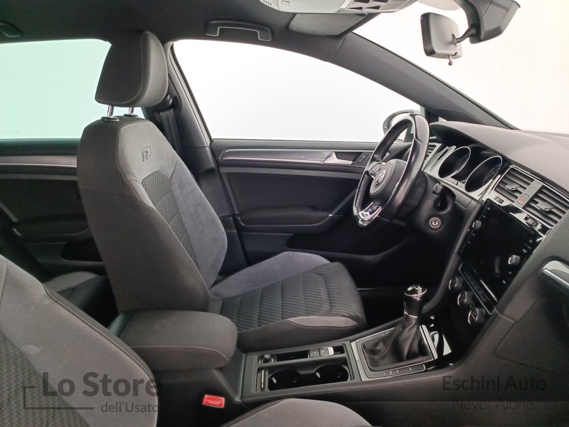 11 - Volkswagen Golf 2.0 tdi style 115cv dsg