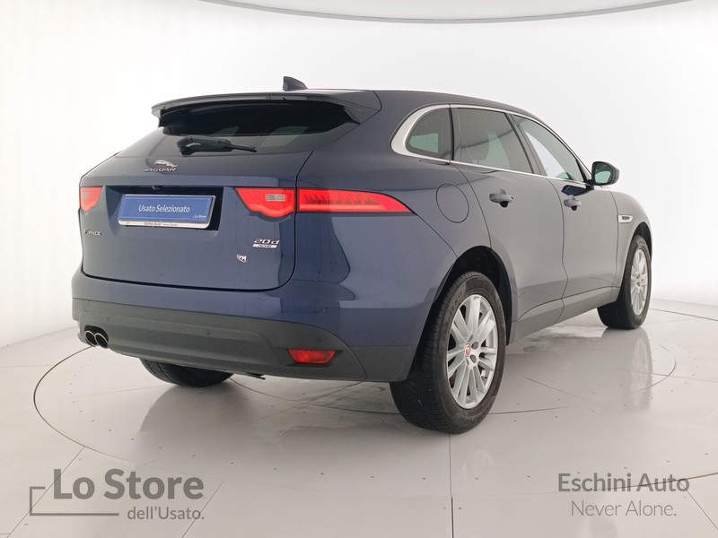 4 - Jaguar F-Pace 2.0d portfolio awd 180cv auto