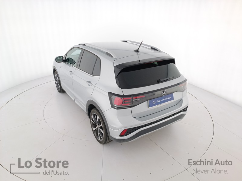 6 - Volkswagen T-Cross 1.0 tsi r-line 115cv