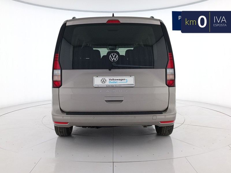 5 - Volkswagen VIC Caddy 2.0 tdi scr 122cv style