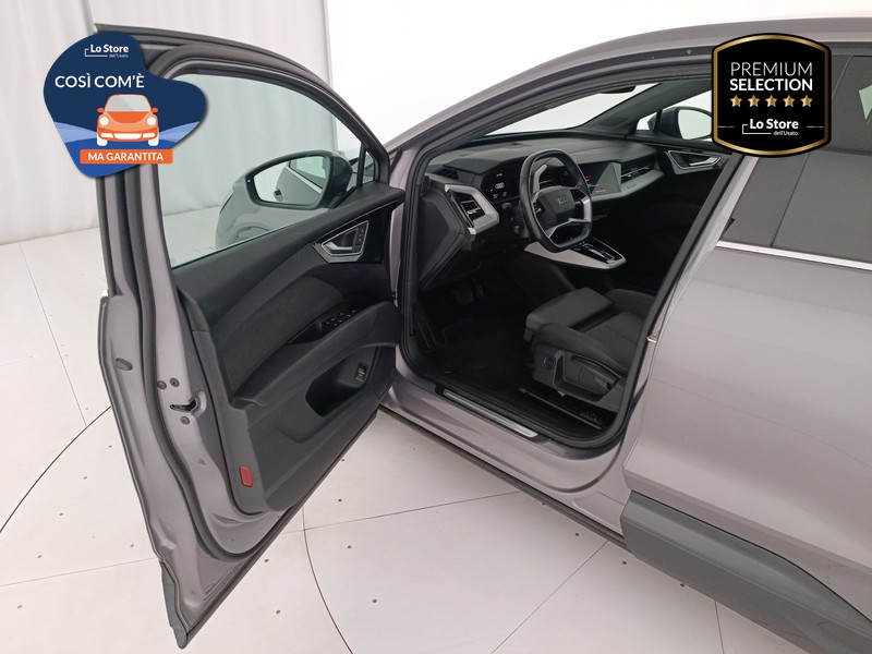 18 - Audi Q4 e-tron sportback e-tron 40 business advanced