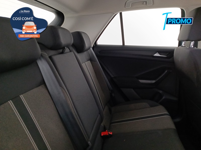10 - Volkswagen T-Roc 1.5 tsi style dsg