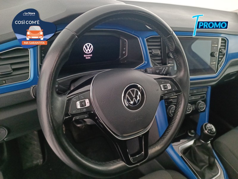 12 - Volkswagen T-Roc 1.0 tsi style 110cv
