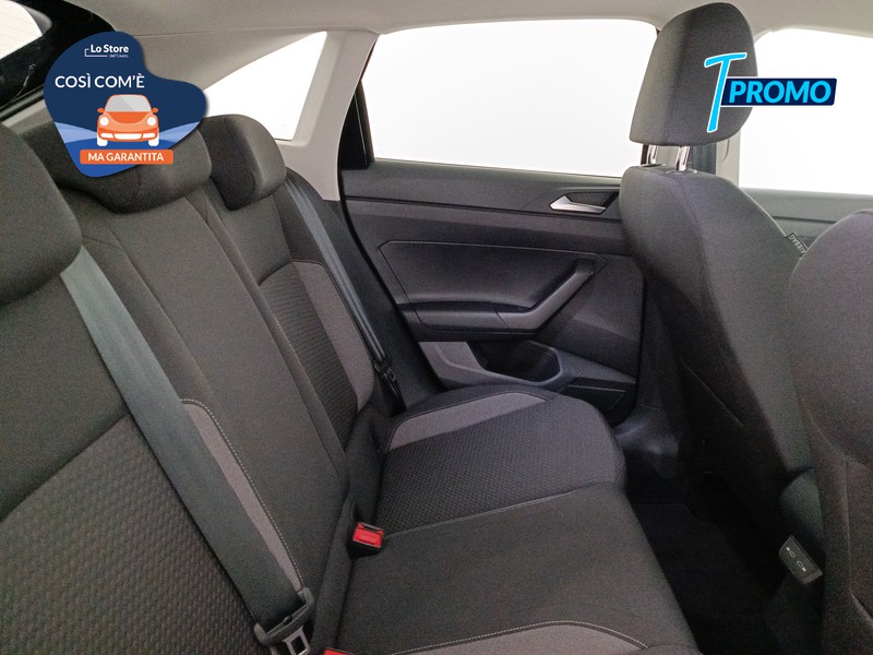 9 - Volkswagen Taigo 1.0 tsi life 110cv