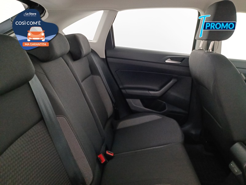 9 - Volkswagen Taigo 1.0 tsi life 110cv