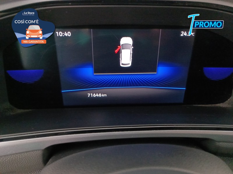 13 - Volkswagen T-Roc 2.0 tdi life 115cv