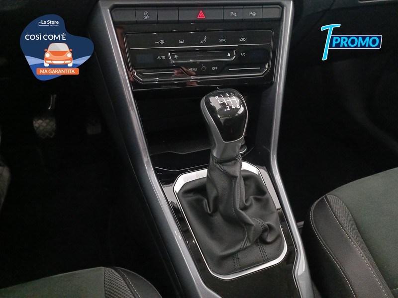 16 - Volkswagen T-Roc 1.0 tsi style 110cv