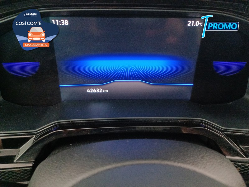 13 - Volkswagen Taigo 1.0 tsi life 110cv