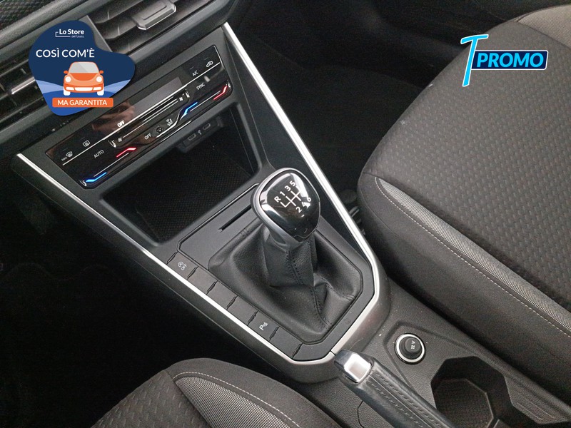 16 - Volkswagen Taigo 1.0 tsi life 110cv