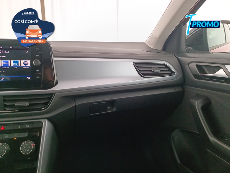 17 - Volkswagen T-Roc 1.0 tsi style 110cv