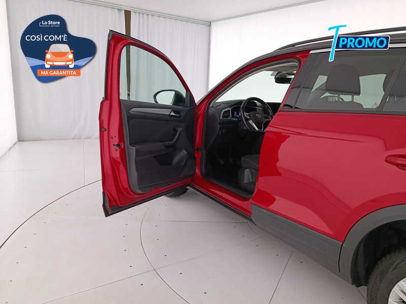 18 - Volkswagen T-Roc 1.0 tsi style 110cv
