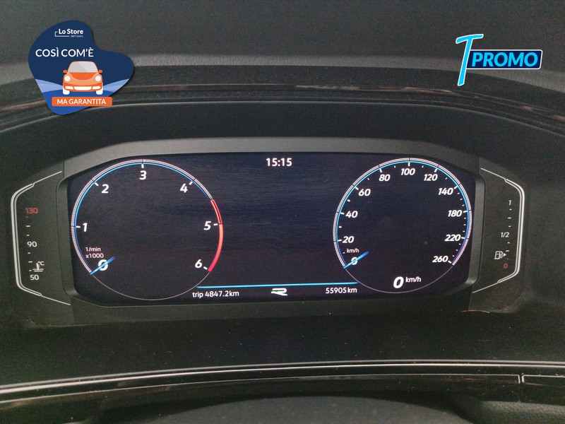 13 - Volkswagen T-Roc 2.0 tdi r-line 150cv dsg