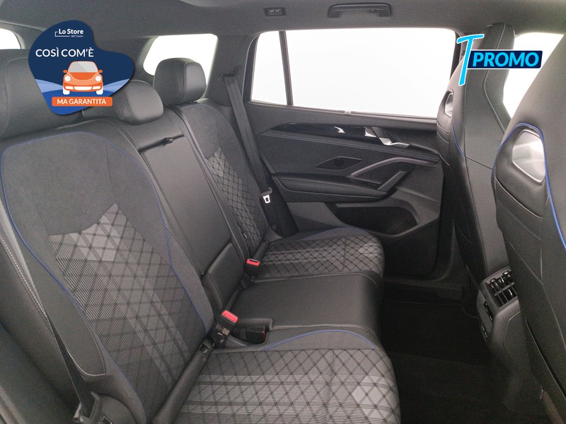 9 - Volkswagen Tayron 1.5 tsi ehybrid r-line 204cv dsg