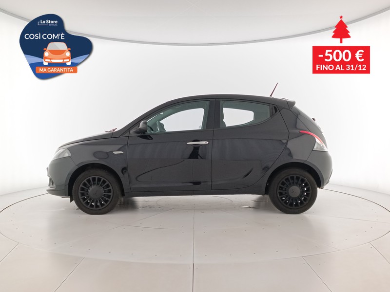 3 - Lancia Ypsilon 1.0 firefly hybrid silver s&s 70cv 5p.ti