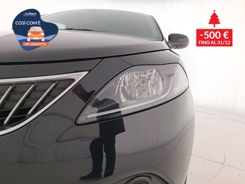 7 - Lancia Ypsilon 1.0 firefly hybrid silver s&s 70cv 5p.ti