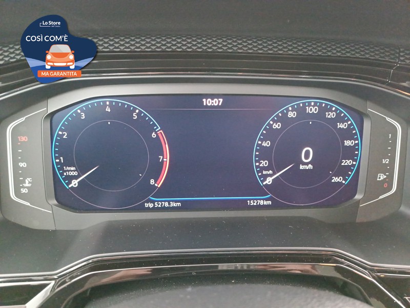 13 - Volkswagen Polo 1.0 tsi life 95cv