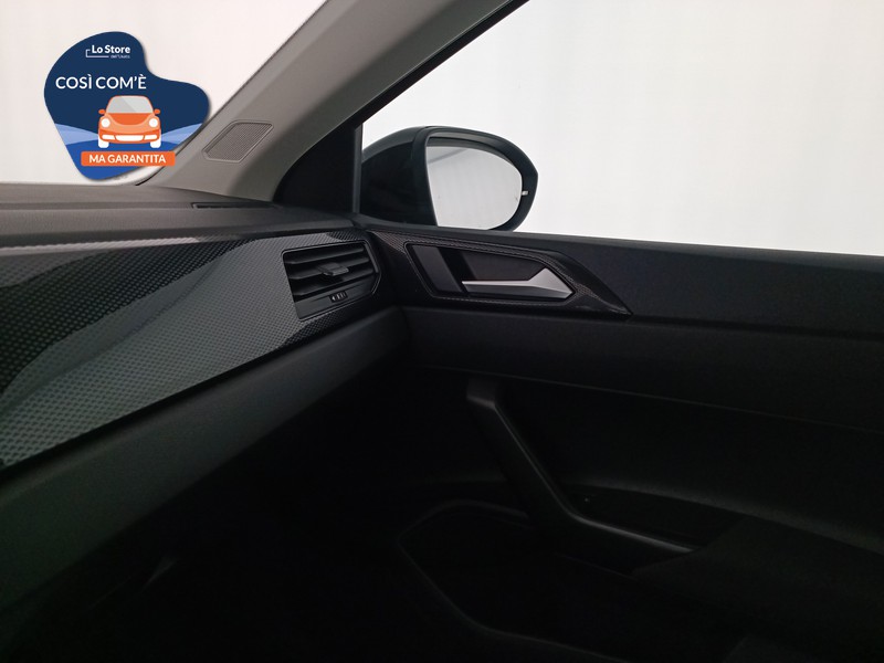 17 - Volkswagen Taigo 1.0 tsi life 95cv