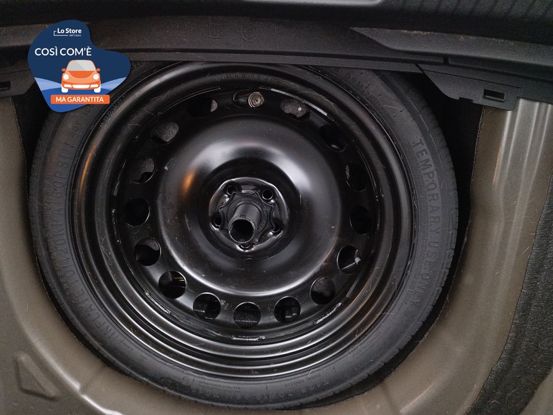 22 - Volkswagen Taigo 1.0 tsi life 95cv