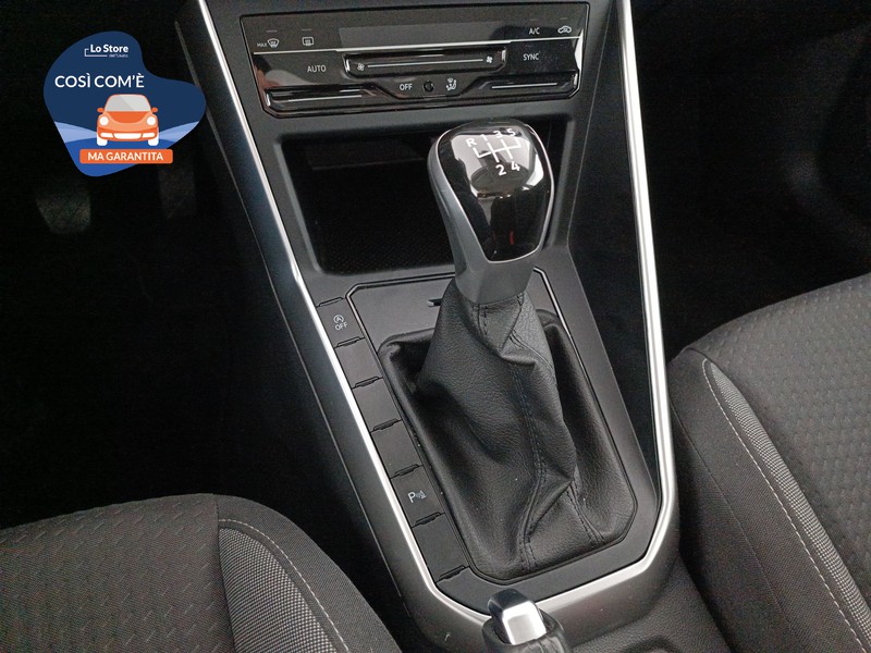 16 - Volkswagen Polo 1.0 tsi life 95cv