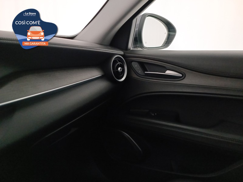 17 - Alfa Romeo Stelvio 2.2 t ti q4 210cv auto