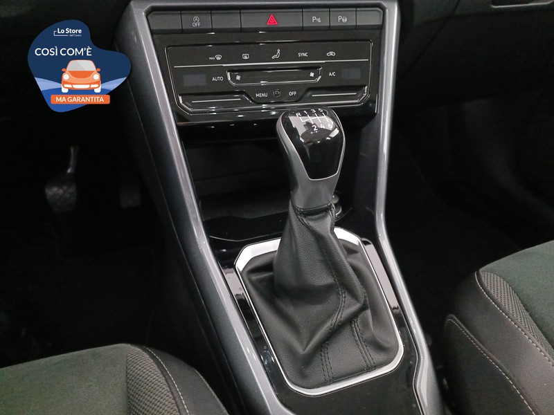 16 - Volkswagen T-Roc 1.5 tsi style