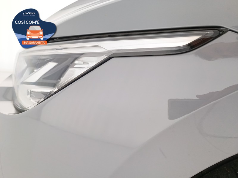 21 - Volkswagen Golf 1.0 etsi evo life 110cv dsg