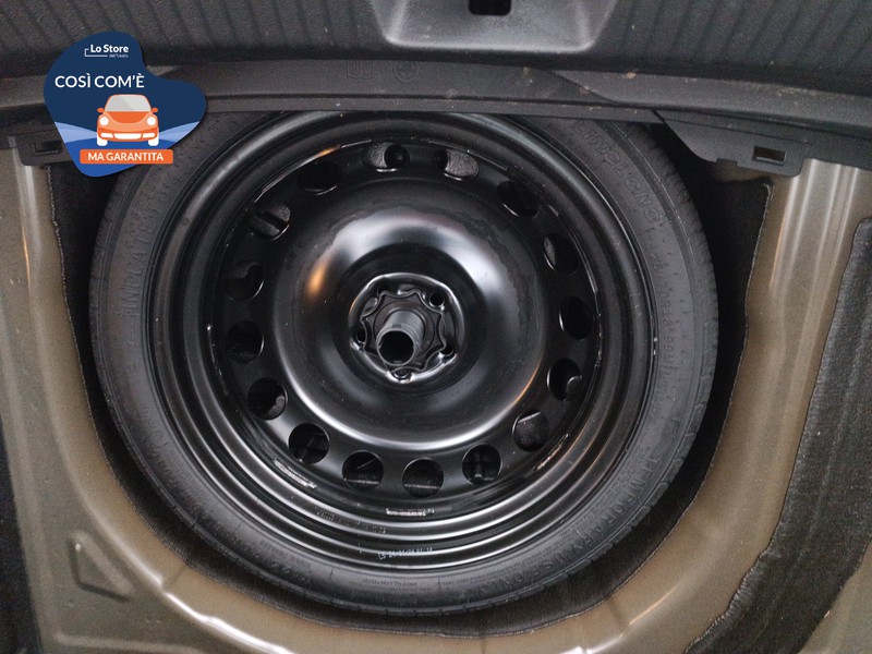 22 - Volkswagen Taigo 1.0 tsi life 110cv