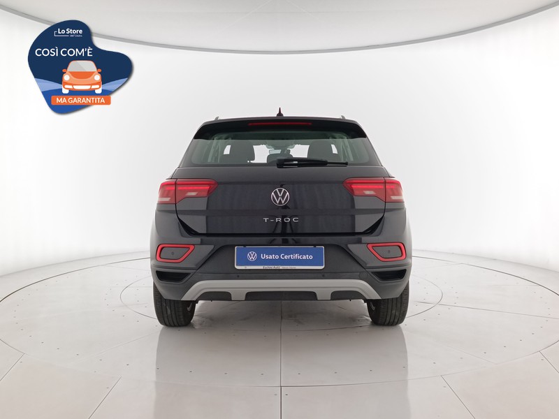 5 - Volkswagen T-Roc 1.0 tsi life 110cv