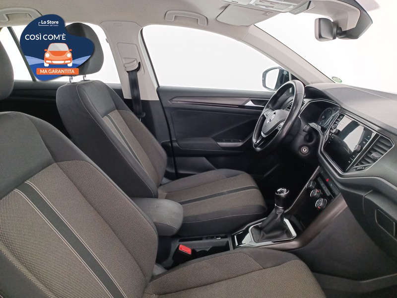 10 - Volkswagen T-Roc 1.0 tsi style 115cv