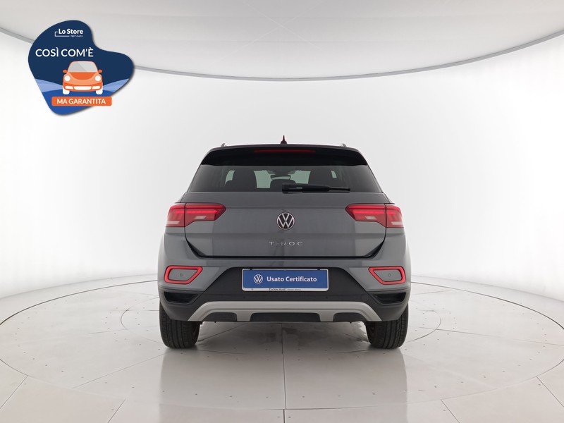 5 - Volkswagen T-Roc 1.0 tsi life 110cv