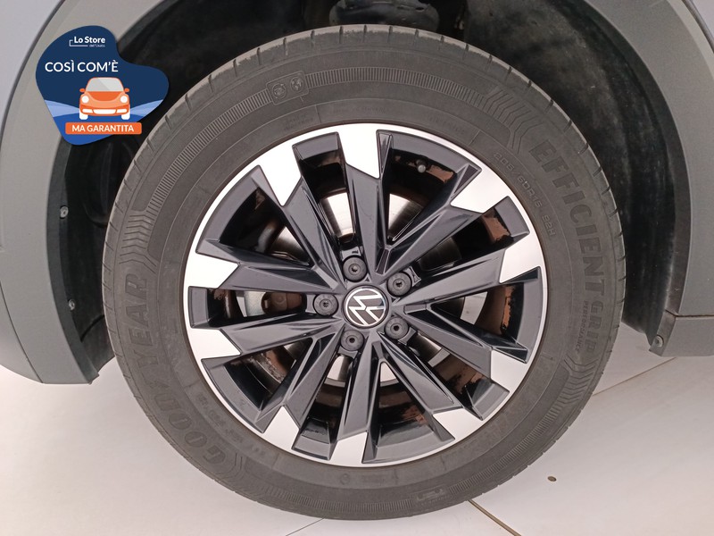 8 - Volkswagen T-Cross 1.0 tsi style 110cv