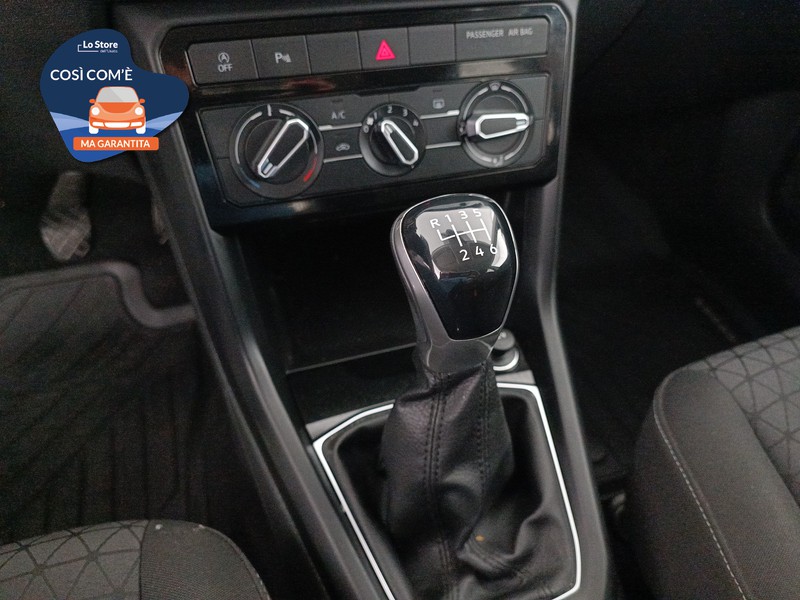 16 - Volkswagen T-Cross 1.0 tsi style 110cv