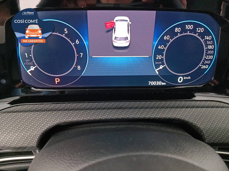 13 - Volkswagen Golf 1.5 etsi evo r-line 150cv dsg