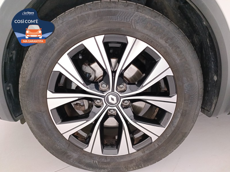 8 - Renault Captur 1.6 e-tech phev techno 160cv auto