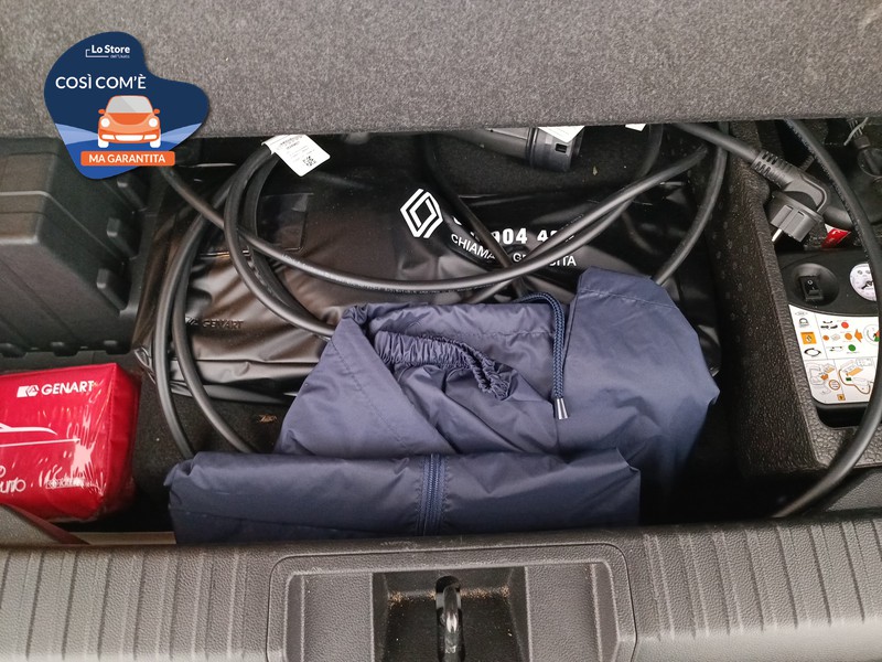 22 - Renault Captur 1.6 e-tech phev techno 160cv auto