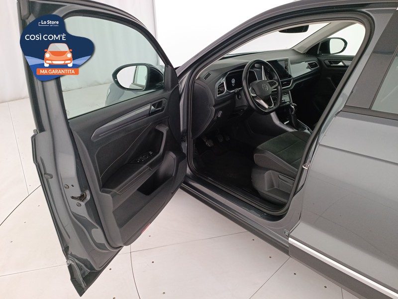 18 - Volkswagen T-Roc 1.0 tsi style 110cv