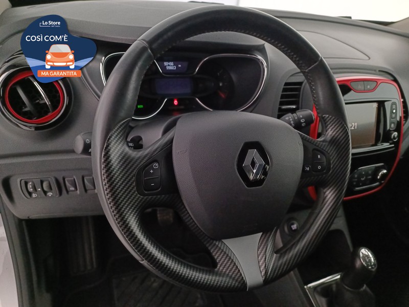 12 - Renault Captur 1.5 dci hypnotic (magnetik) 90cv