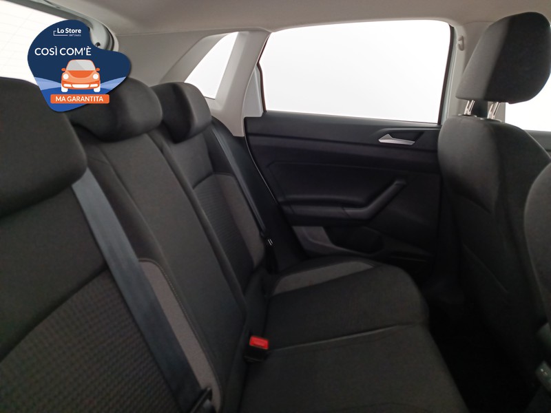 9 - Volkswagen Polo 1.0 tgi life 90cv