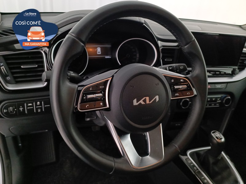 12 - Kia Xceed 1.5 t-gdi mhev business 140cv mt