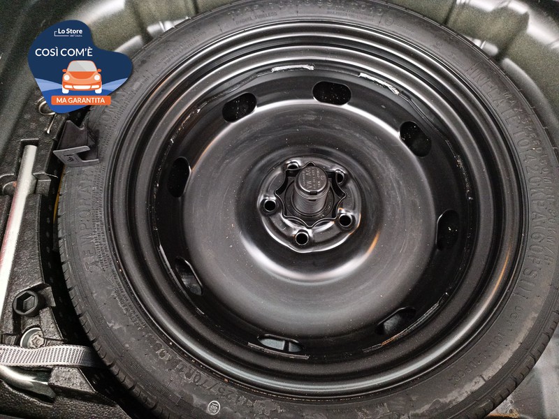 22 - Volkswagen T-Roc 2.0 tdi life 115cv