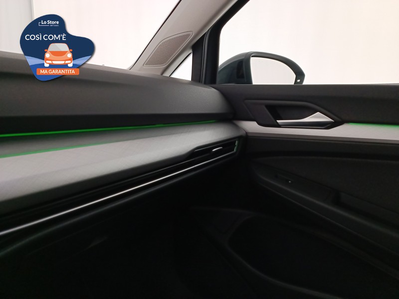 17 - Volkswagen Golf 1.5 tsi ehybrid life 204cv dsg