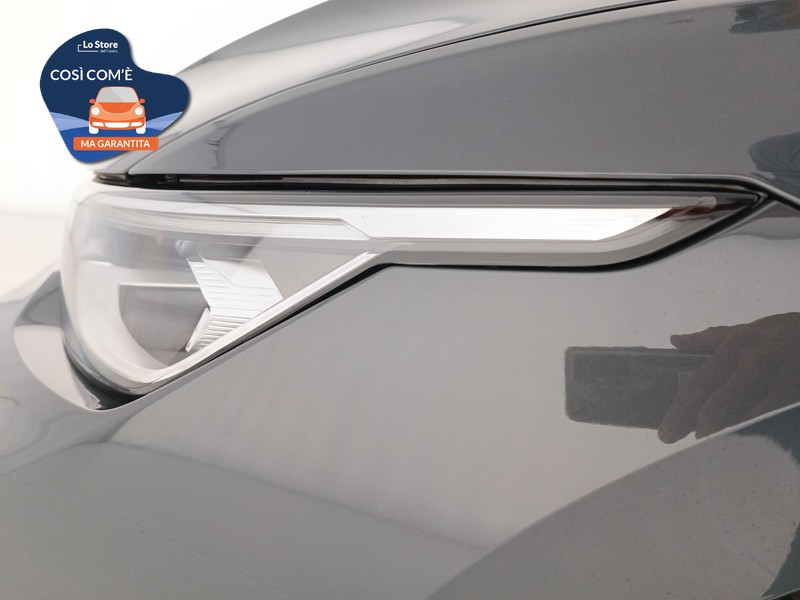 19 - Volkswagen Golf 1.5 tsi ehybrid life 204cv dsg