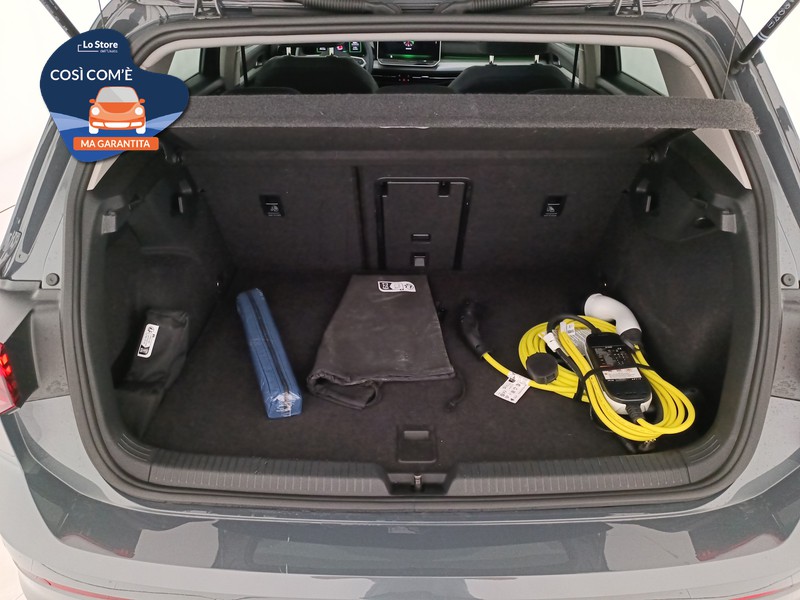 21 - Volkswagen Golf 1.5 tsi ehybrid life 204cv dsg