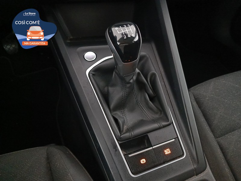 16 - Volkswagen Golf 1.0 tsi evo life 110cv