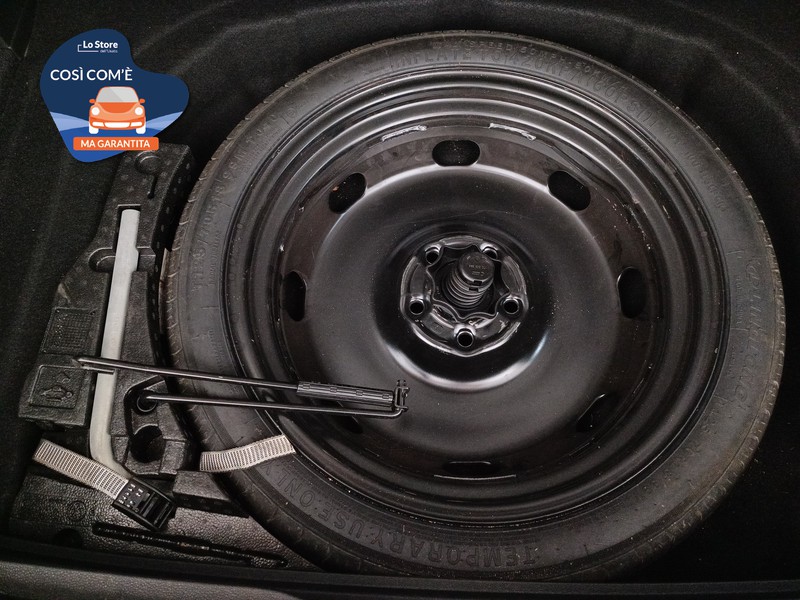 22 - Volkswagen Golf 1.0 tsi evo life 110cv