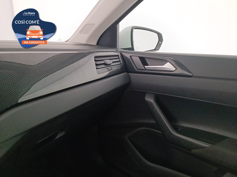17 - Volkswagen Polo 1.0 evo life 80cv